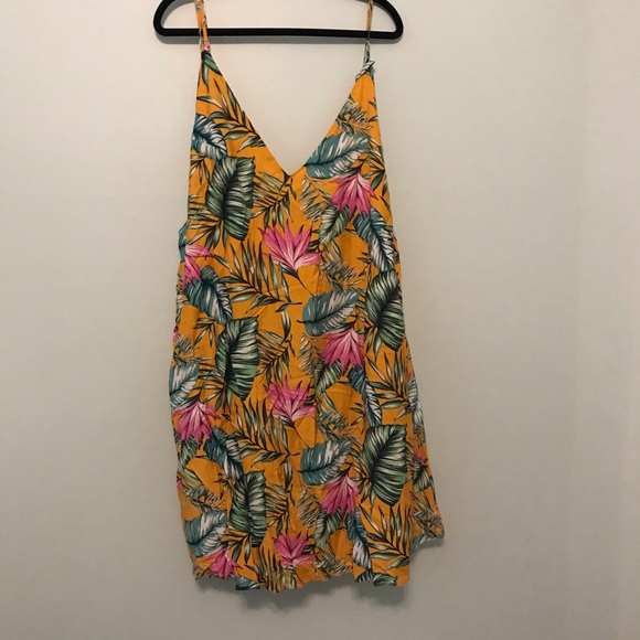 NWT Perfectly Priscilla Sunsets in Maui Print Dress - Picture 9 of 9